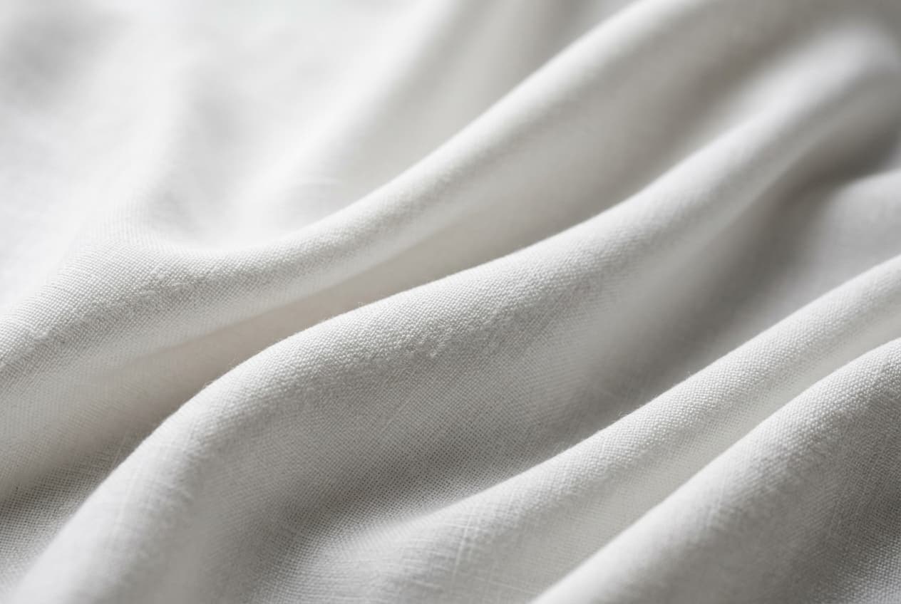 Swatch white fantasy fabric from the Nabeen range